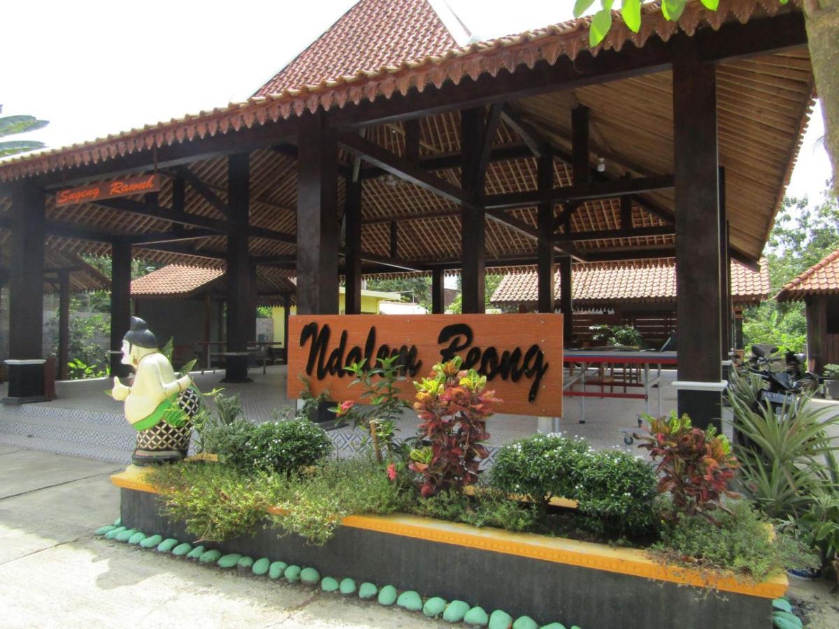 Penginapan Wardi Syariah Borobudur By Ndalem Beong Magelang Ngoại thất bức ảnh